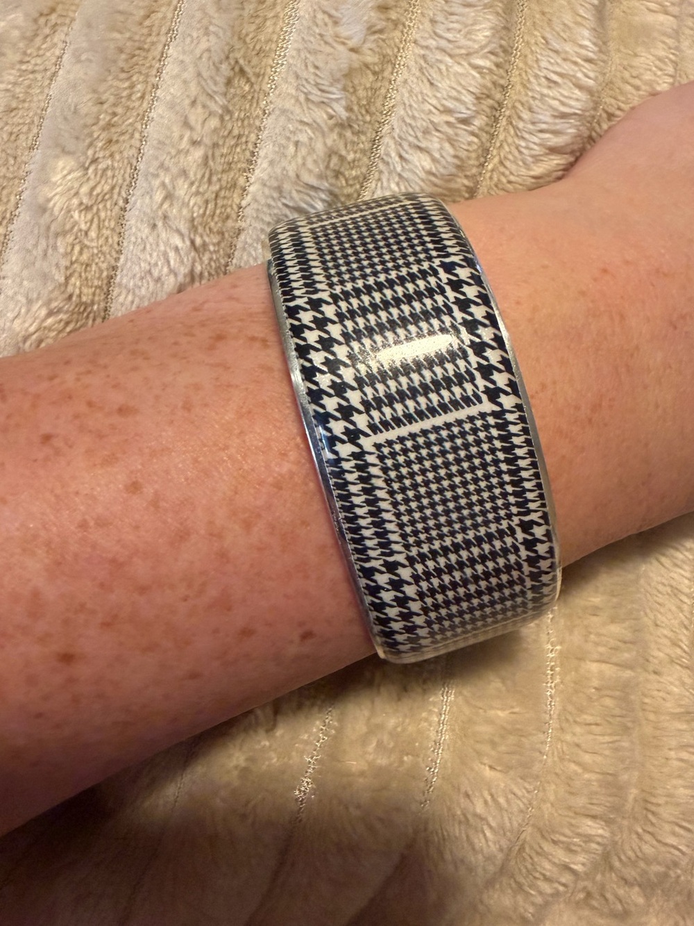 Rustic Cuff Black & White Houndstooth Cuff